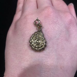 Shell charm